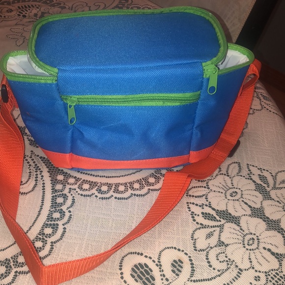 Small hanging lunchbox - Picture 4 of 8